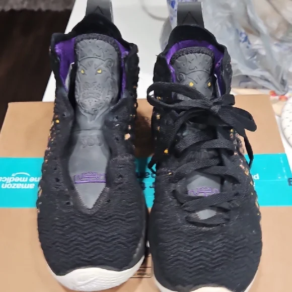 Black and Purple Girl's Shoes - Picture 2 of 11